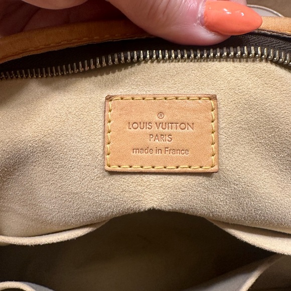 100% Authentic (REALLY) Louis Vuitton Strella MM Monogram Shoulder Bag - Picture 3 of 8